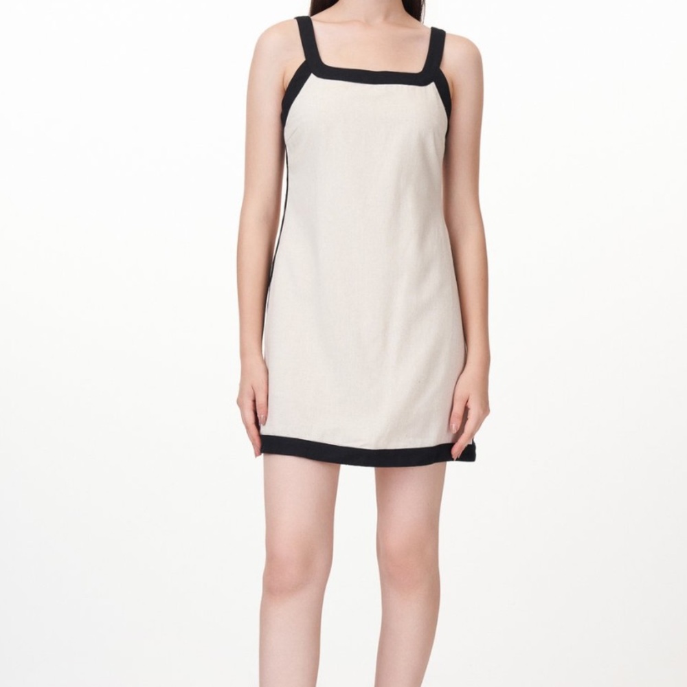Vintage August Silk white and black Dress
